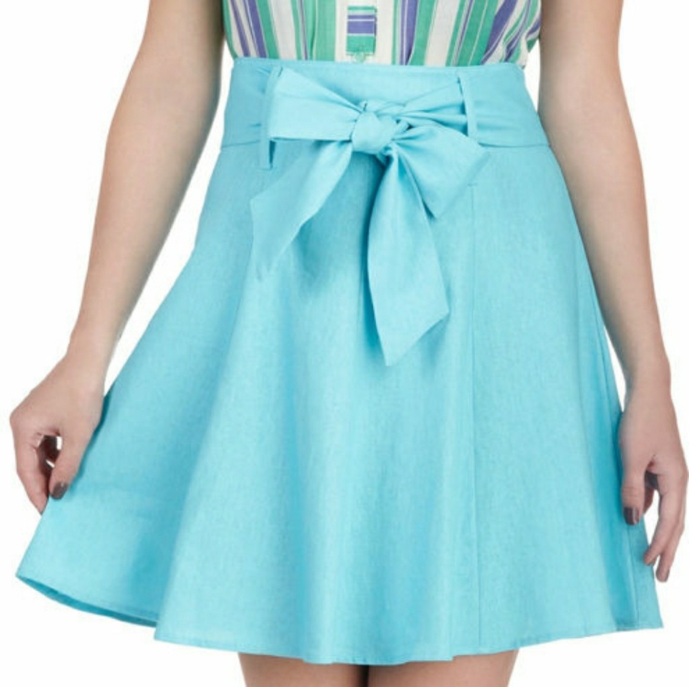 High Waisted Musee Cantini Skirt in Sky